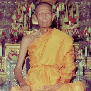 龙婆多瓦帕度钦碧